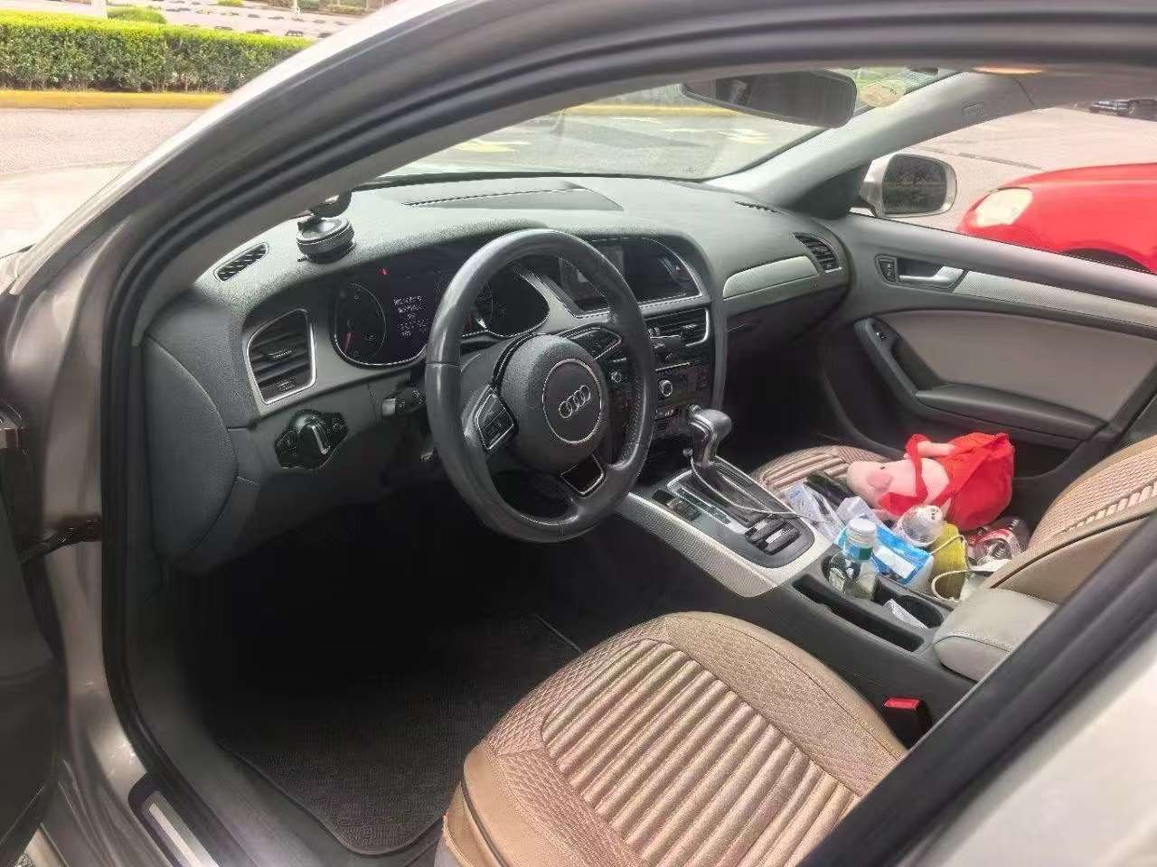 Audi A4L 2015 35 TFSI Automatic Comfort 4