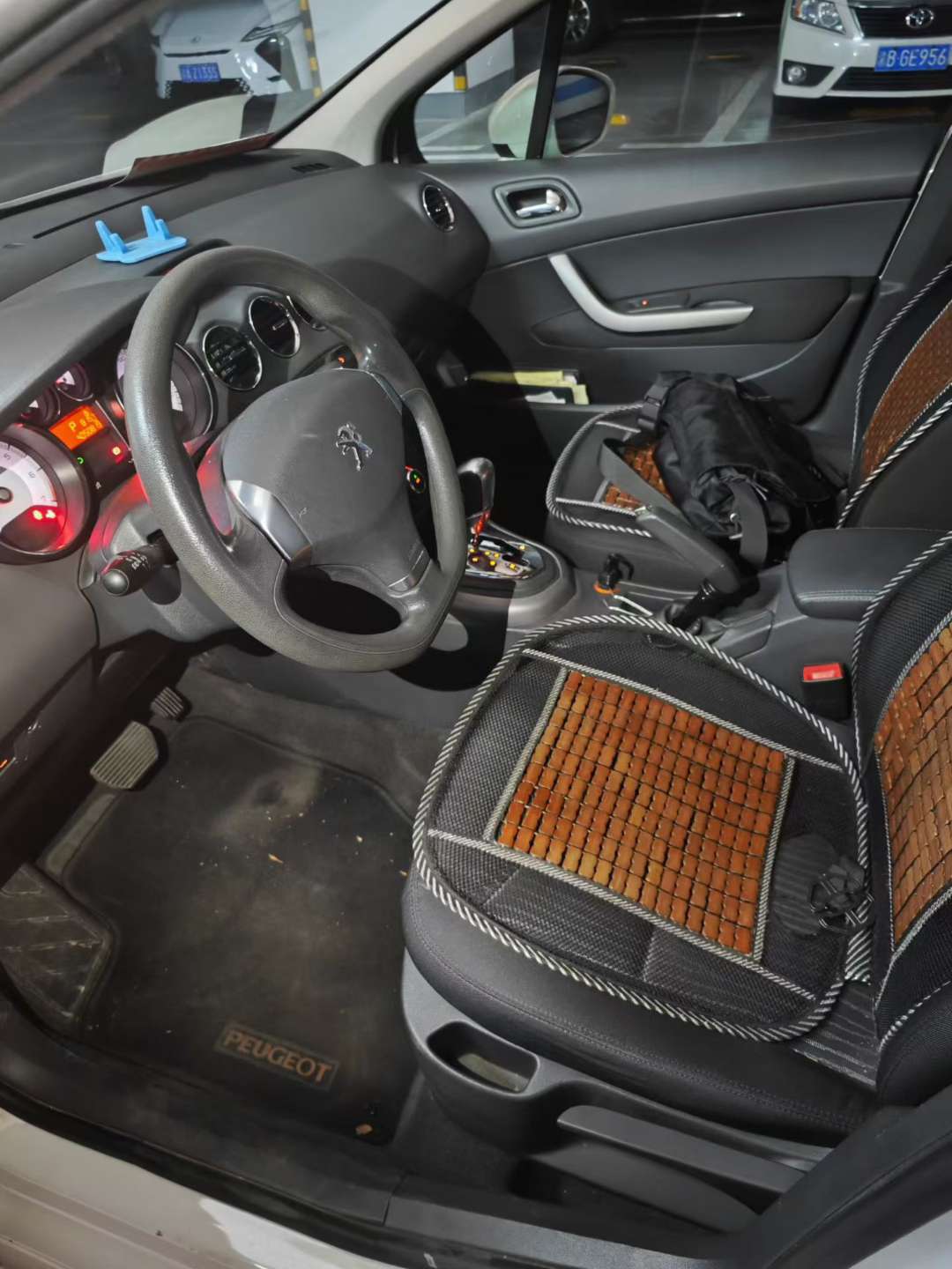 Peugeot 408 2014 Automatic 3