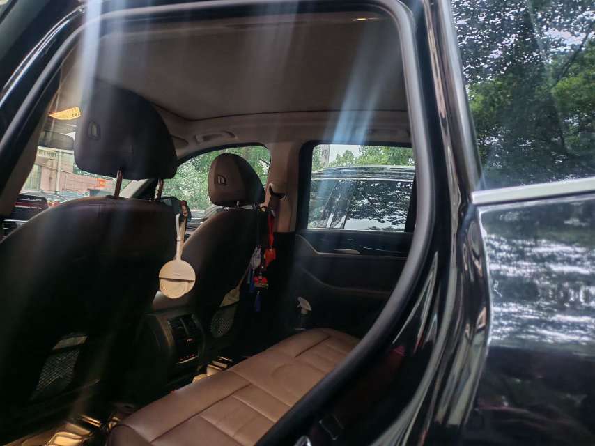 BMW X3 2.0T 25M Sport Package 6