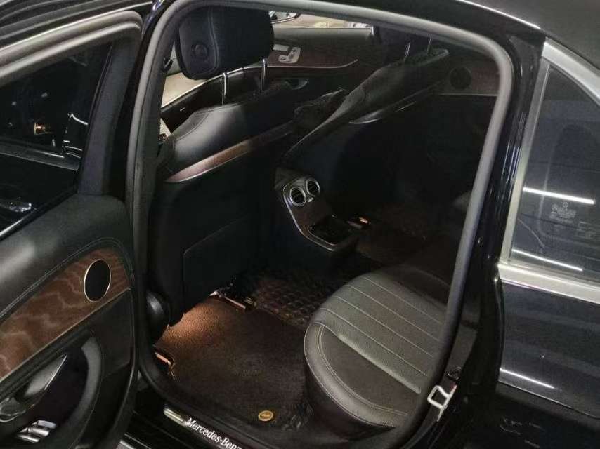Mercedes-Benz E-Class 2.0T Elegance 5