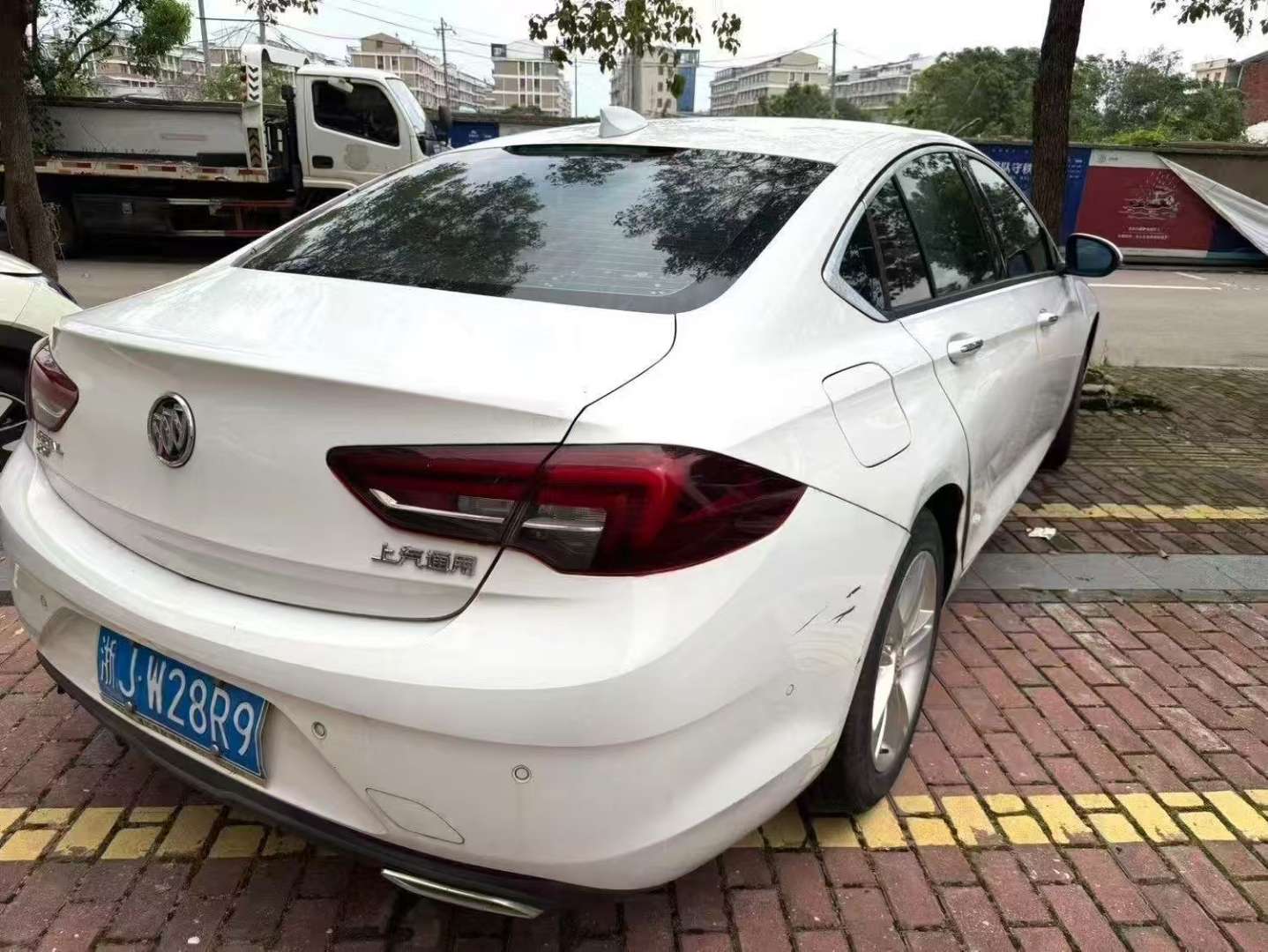 Buick Regal 1.5T Luxury Edition 4