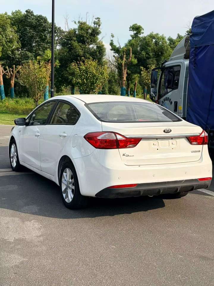 Kia K3 2016 1.6L Automatic Sunroof 9