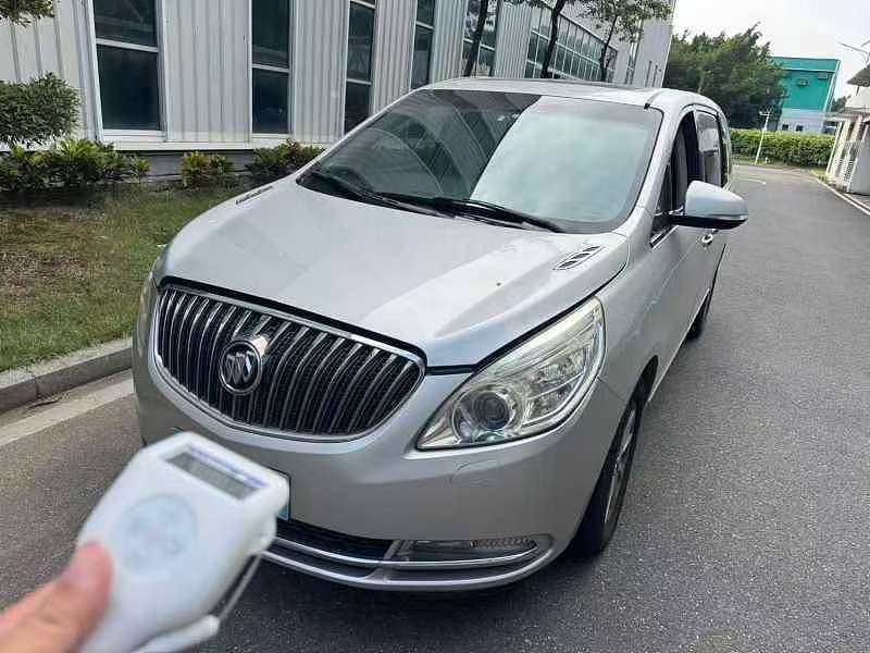 Buick GL8 2.4L LT Luxury Business Executive Edition