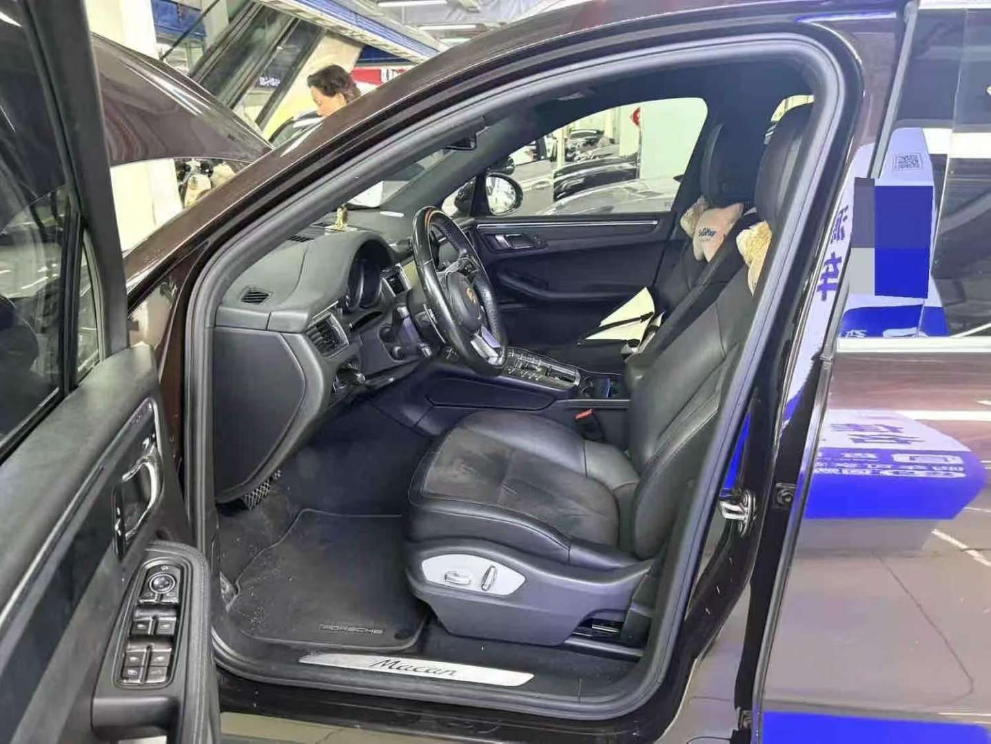 Porsche Macan 2.0T 5