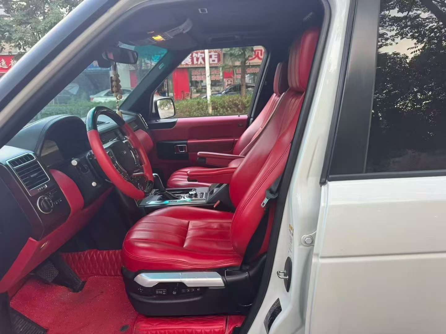 Land Rover Range Rover 8
