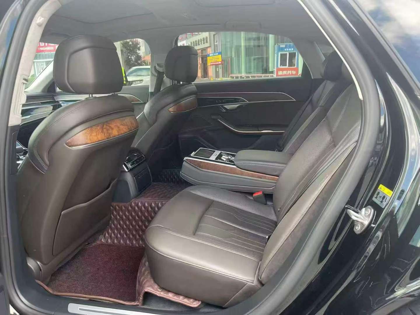 Audi A8L 2019 55 Luxury Edition 5