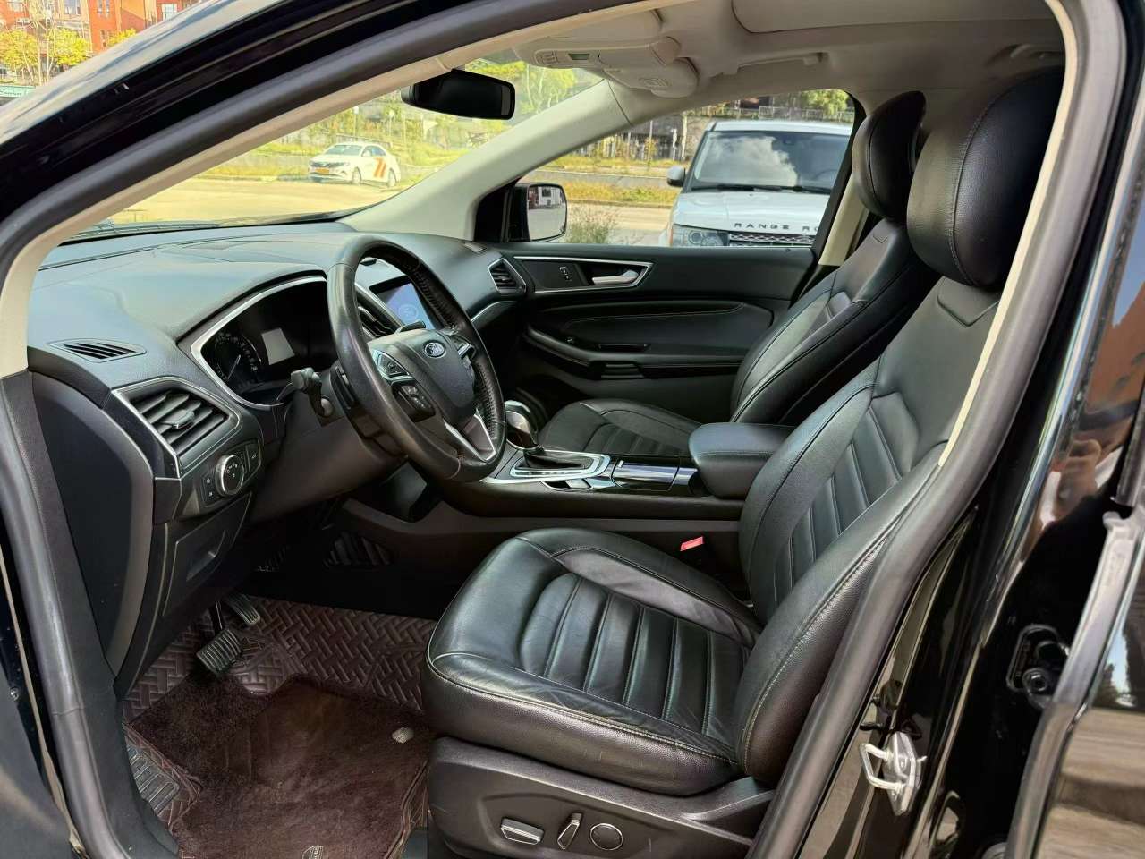Ford Edge 2.0T 7-Seat 4