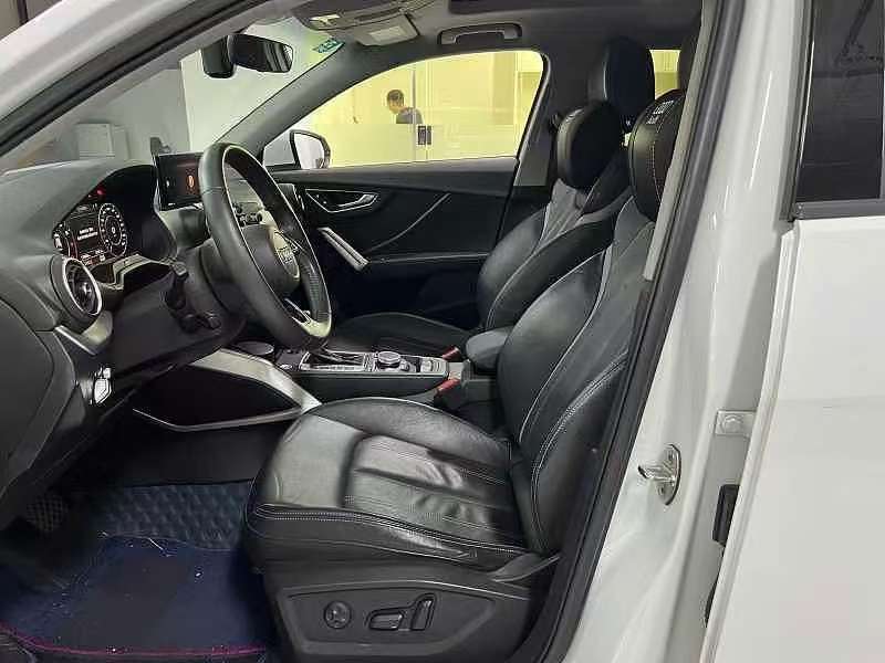 Audi Q2L 35 TFSI Fashion Dynamic 5