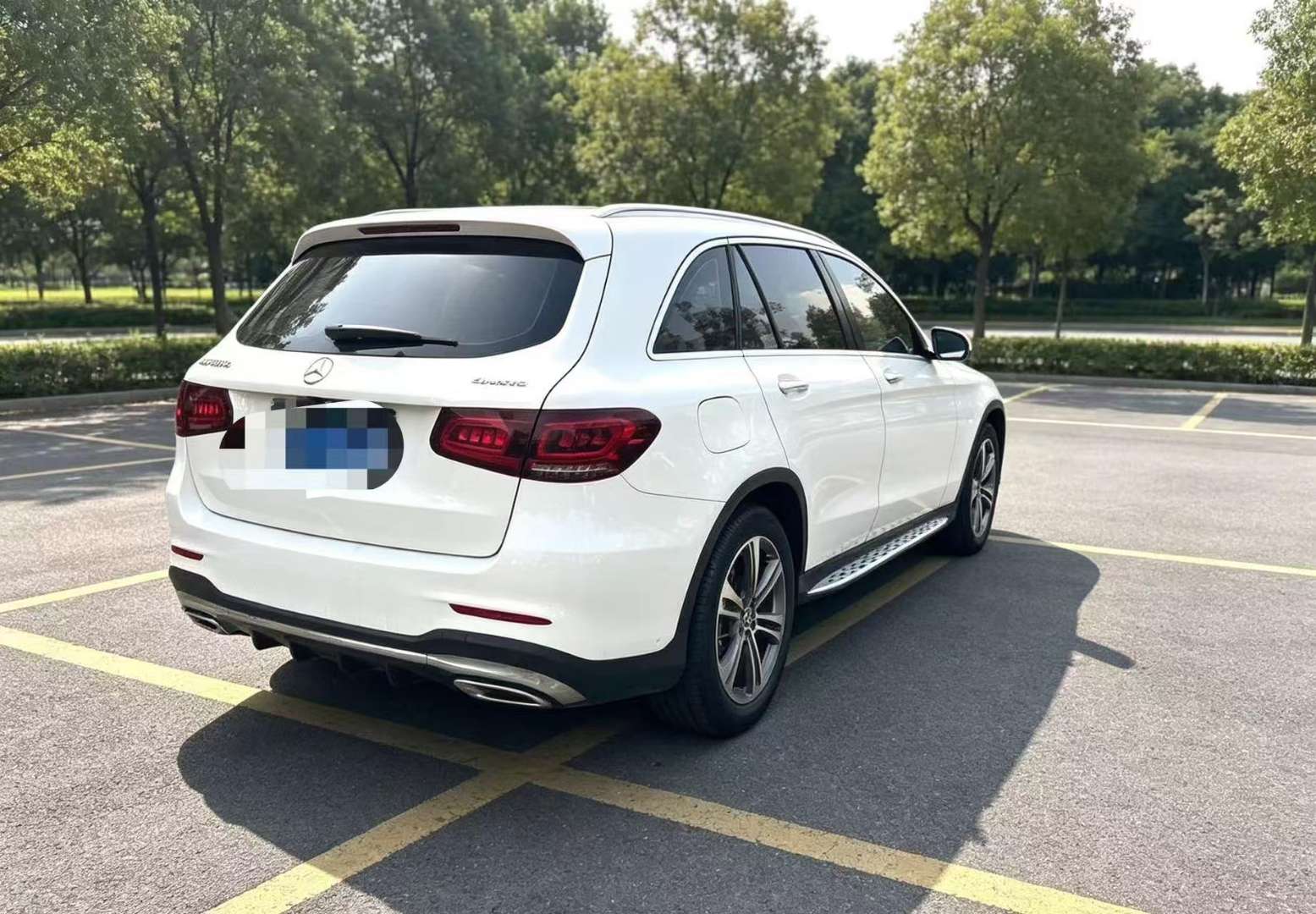 Mercedes-Benz C-Class C260 1.5T Star Brilliance Limited Edition 3