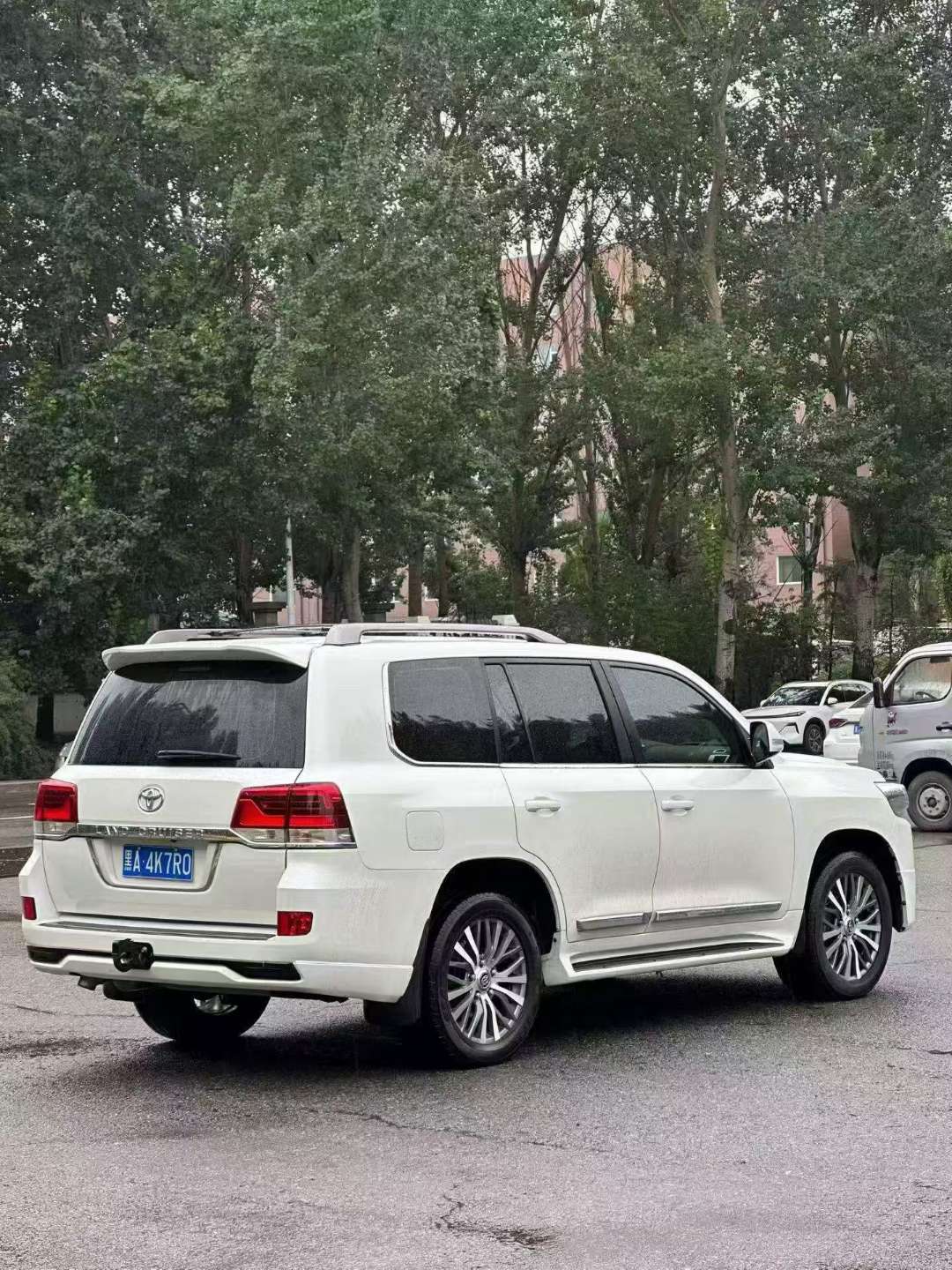 Toyota Land Cruiser 2016 4.0L Middle East Spec 5-Seat Limited Under-Spare 6
