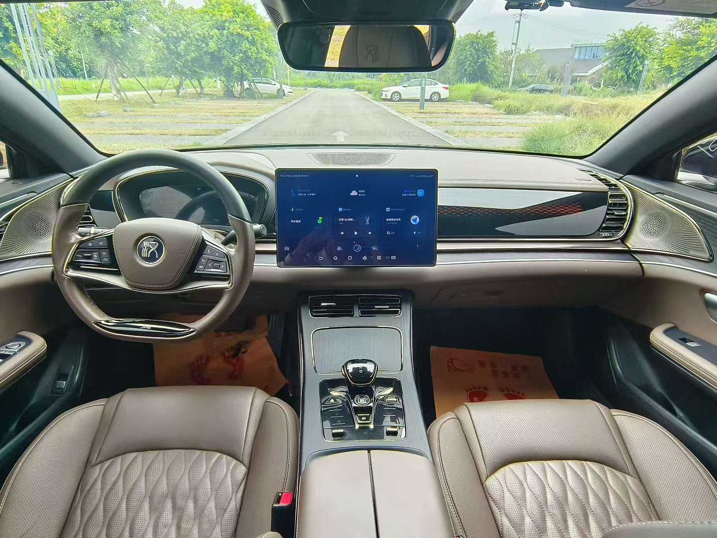 BYD Han 2022 DM-i 121KM Premium 6