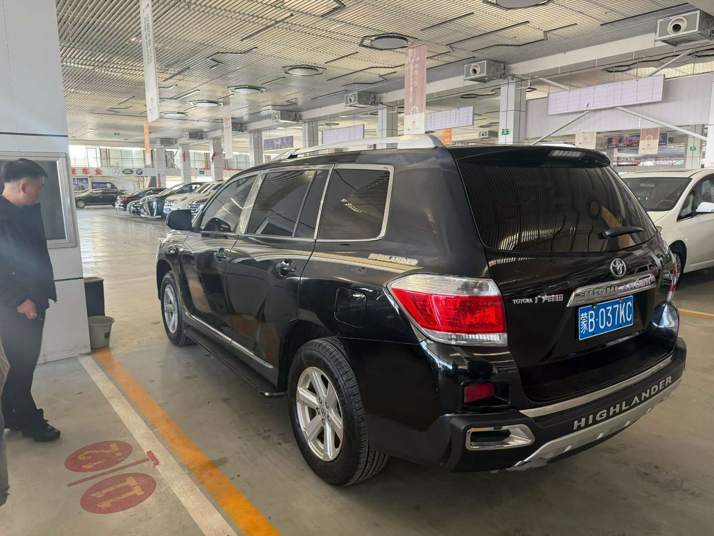 Toyota Highlander 2013 5-Seat 7