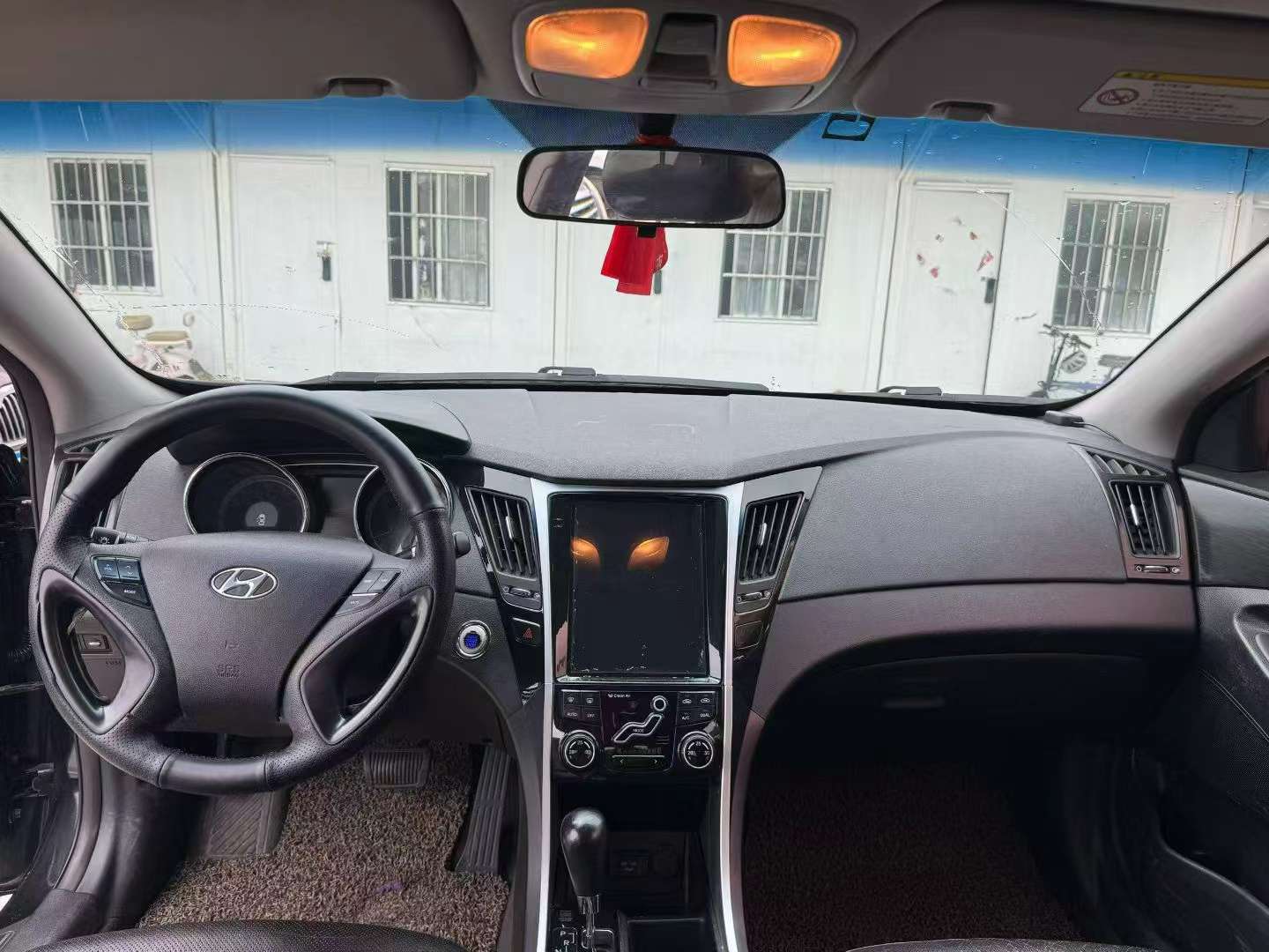 Hyundai Sonata 2.0L Automatic Sunroof 9