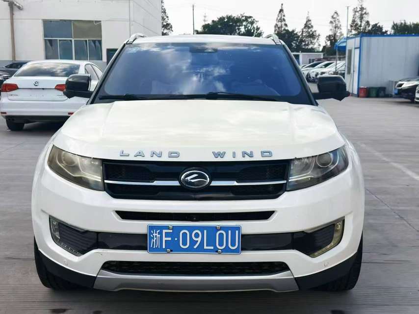 Landwind X7 2016 2.0T Automatic Large Window 2