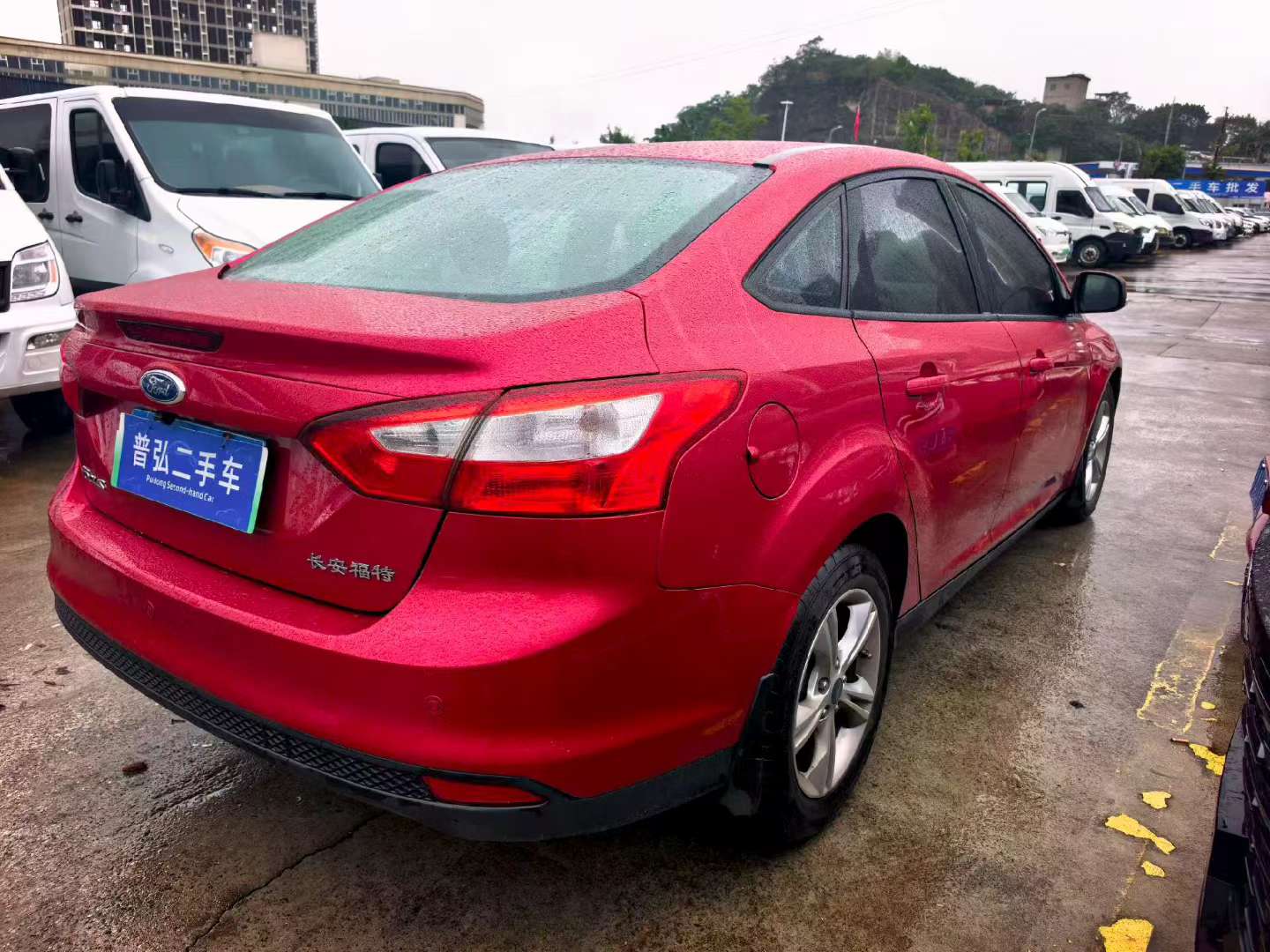 Ford Focus 2012 Sedan 1.6L Automatic Trend 2