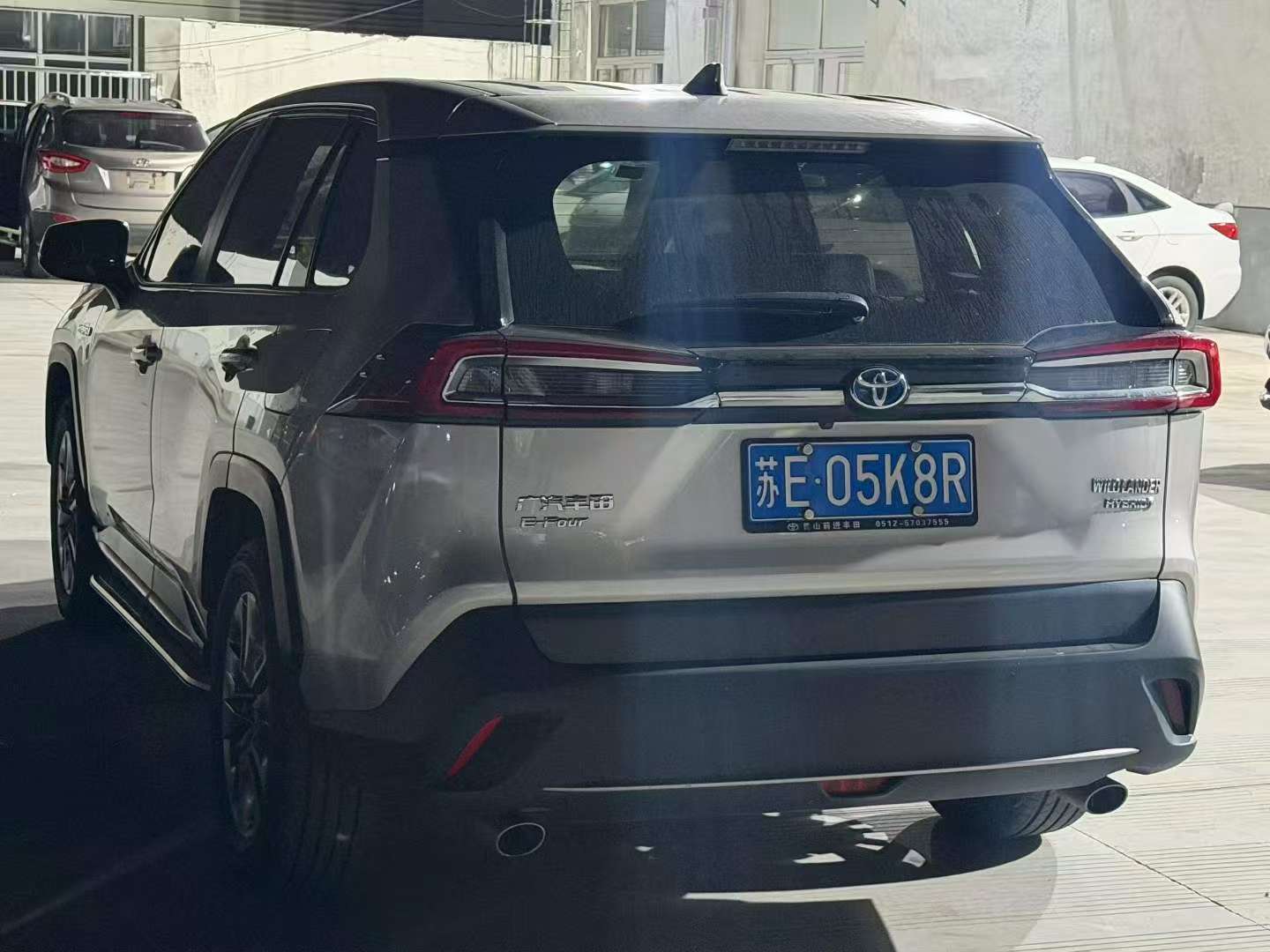 Toyota Wildlander 2.5 Hybrid AWD 6