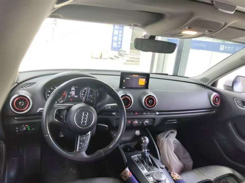 Audi A3 Hatchback 1.4T Fashion 4