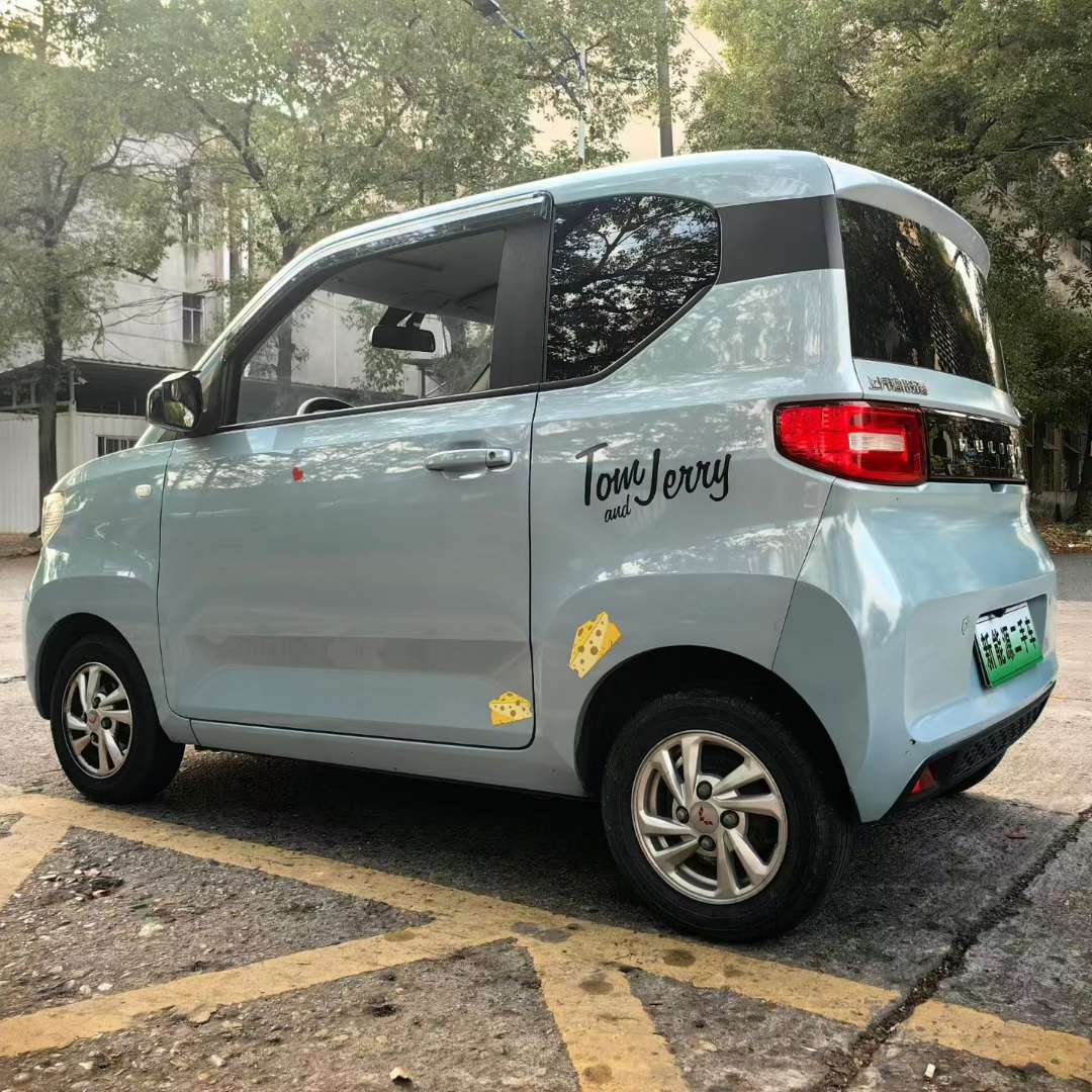 Wuling Hongguang MINIEV 7