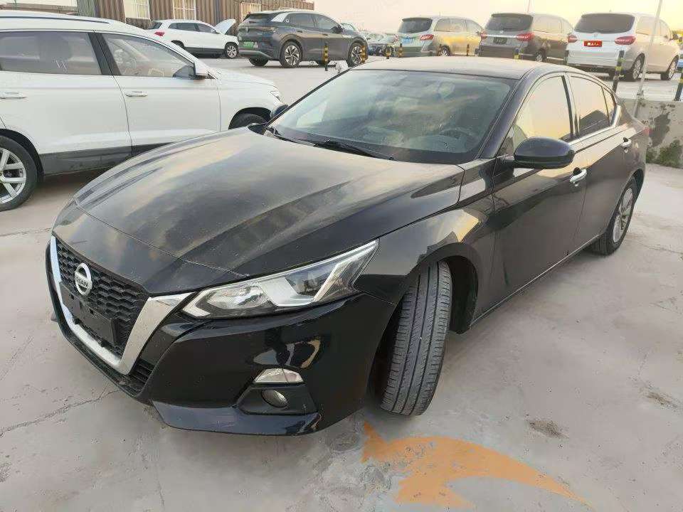 Nissan Teana 2.0L