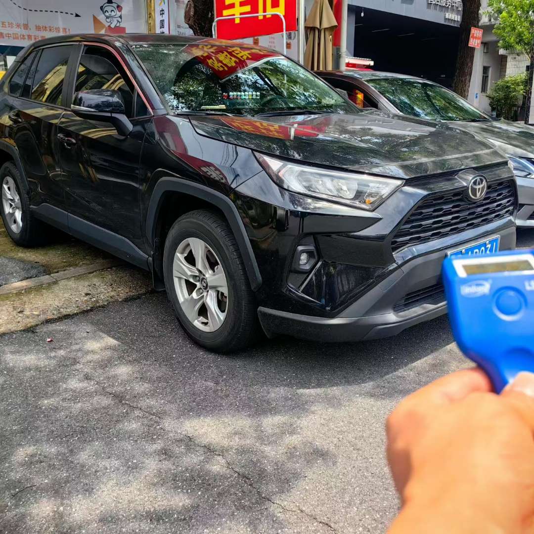 Toyota RAV4 2.0 FWD Urban Edition
