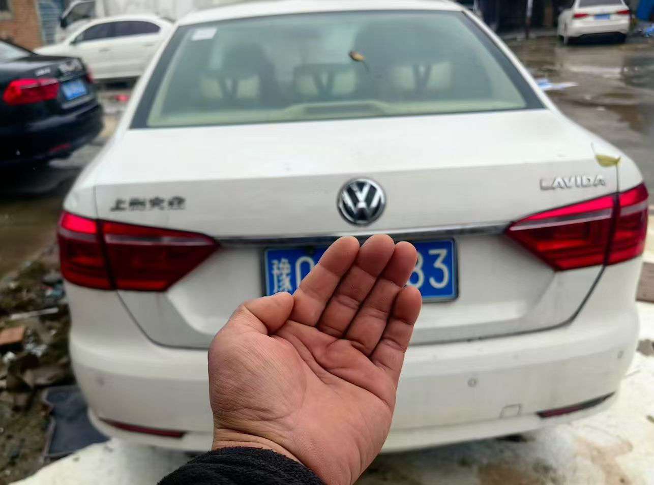 Volkswagen Lavida 5