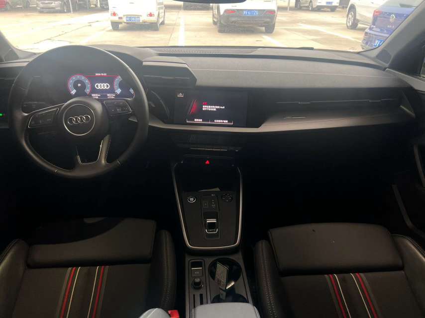 Audi A3L 2023 35 TFSI Style Sport 6