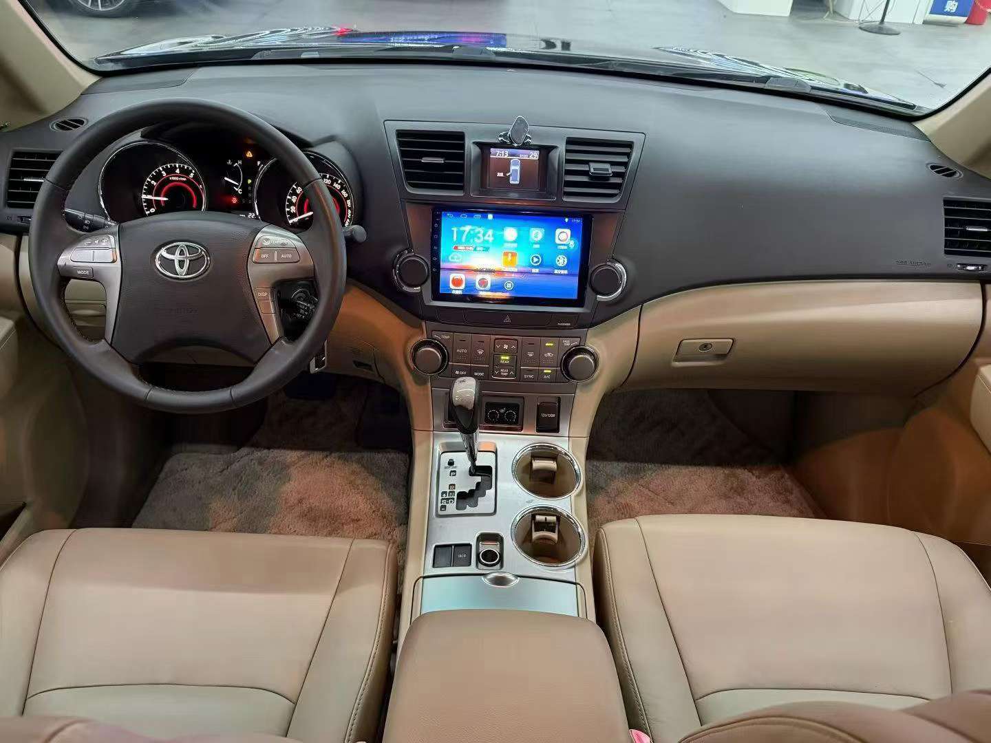 Toyota Highlander 2.7L 7-Seat Luxury Edition 5