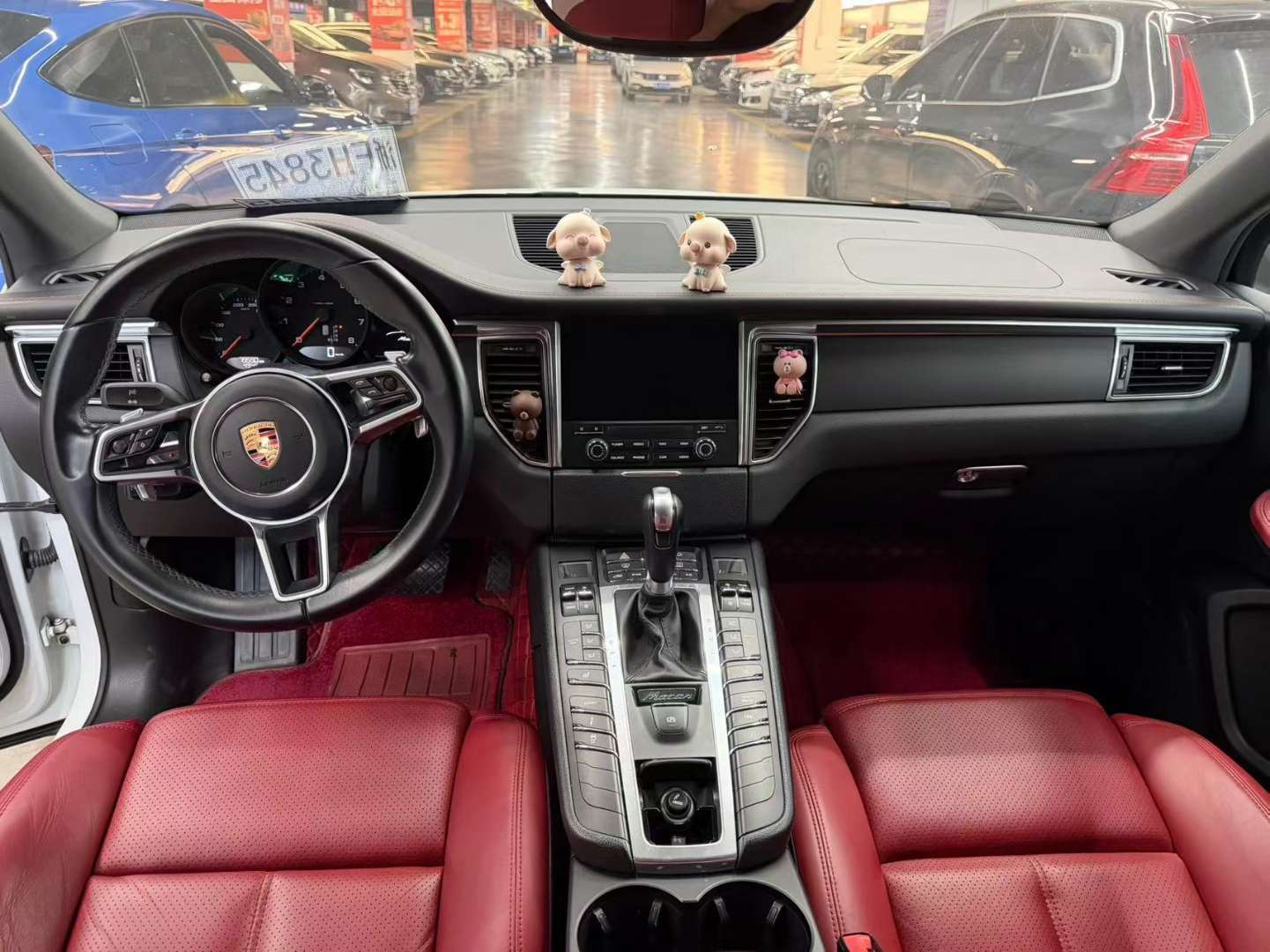 Porsche Macan 2.0T 6