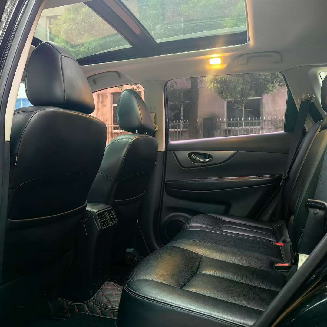Nissan X-Trail 2016 2.0 CVT Comfort Edition 6