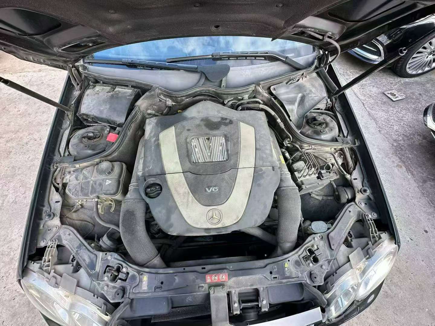 Mercedes-Benz CLK CLK280 3.0T Soft Top Convertible 8