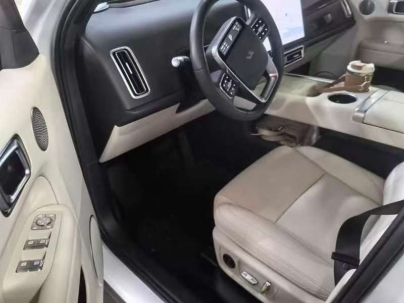 Li Auto L6 2024 Pro 4