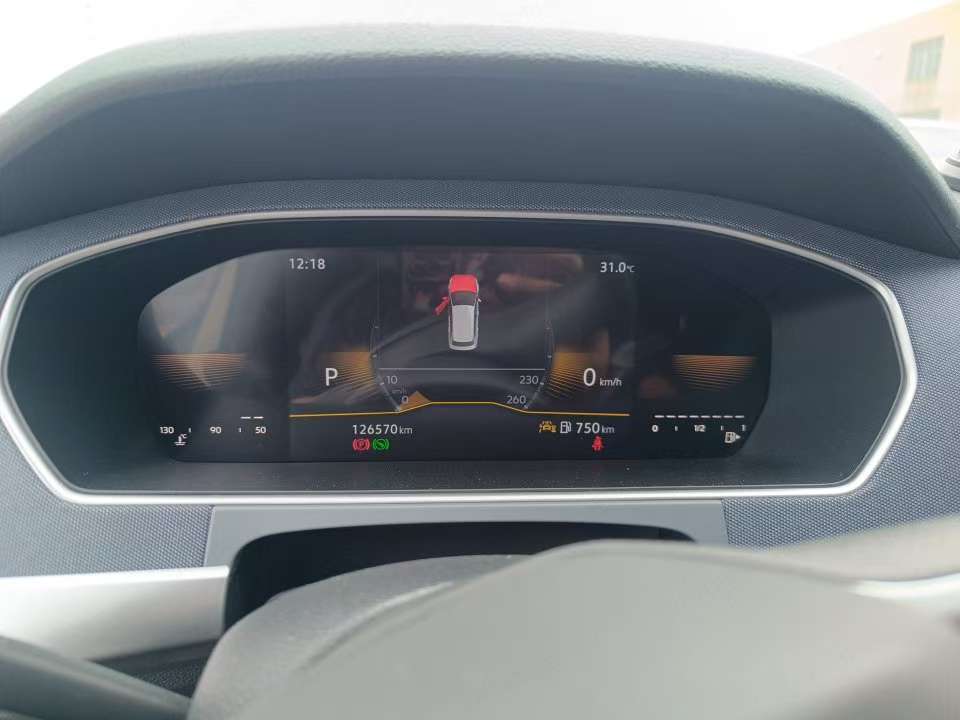 Volkswagen Lavida 5