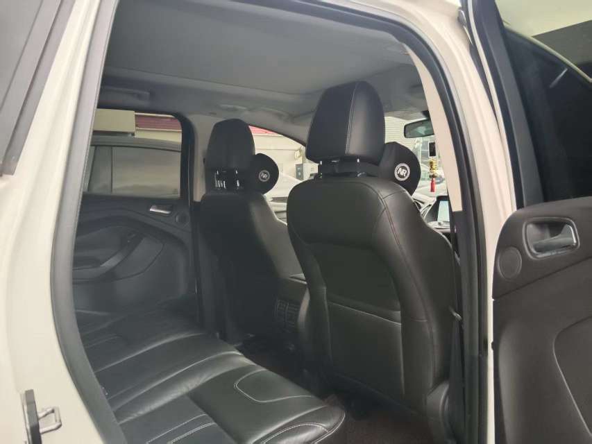 Ford Kuga 2.0T AWD Sport 5