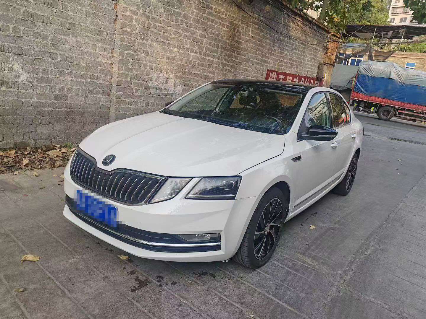 Skoda Octavia 2