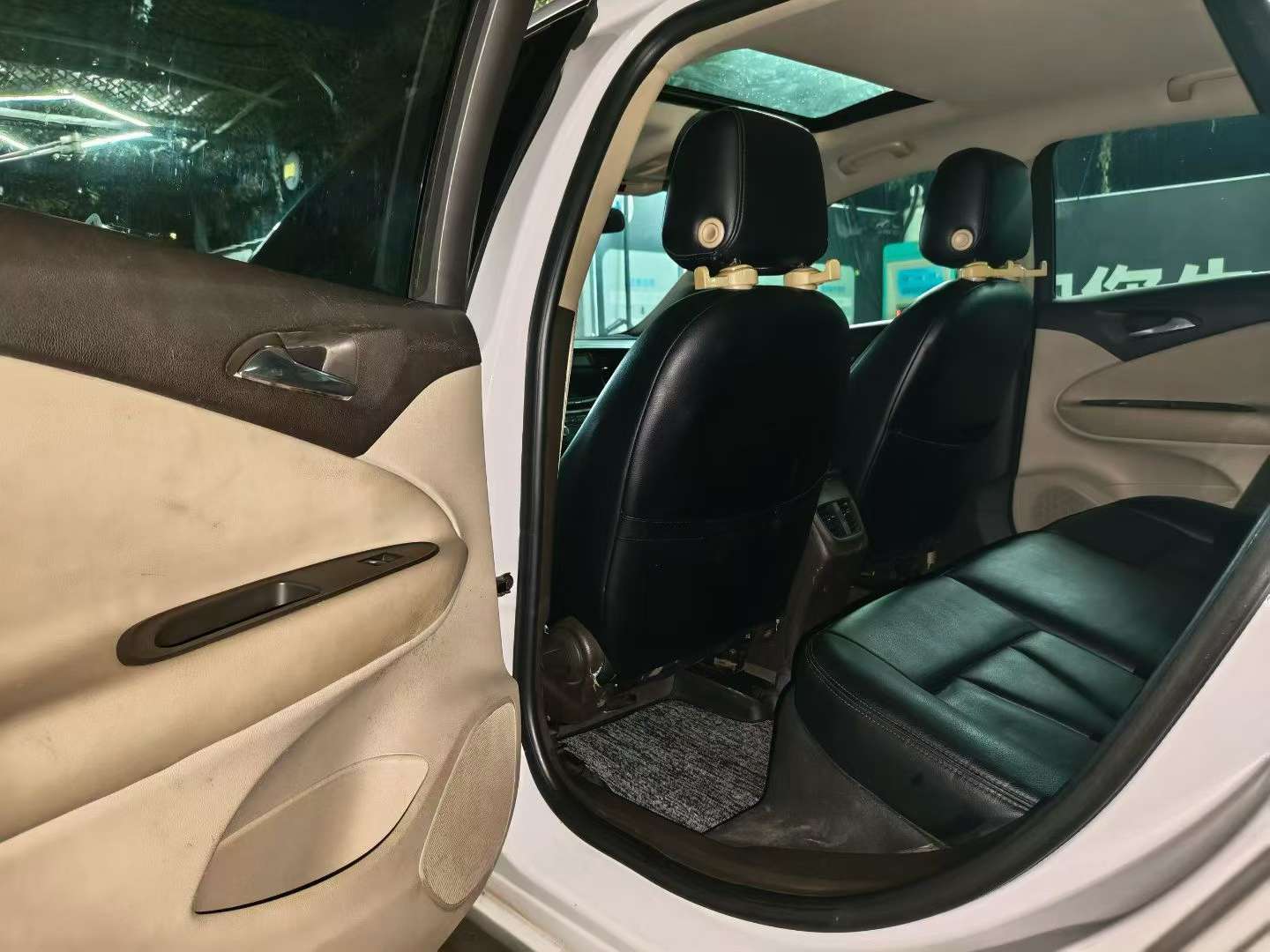 Buick Verano 15S Automatic Standard 5