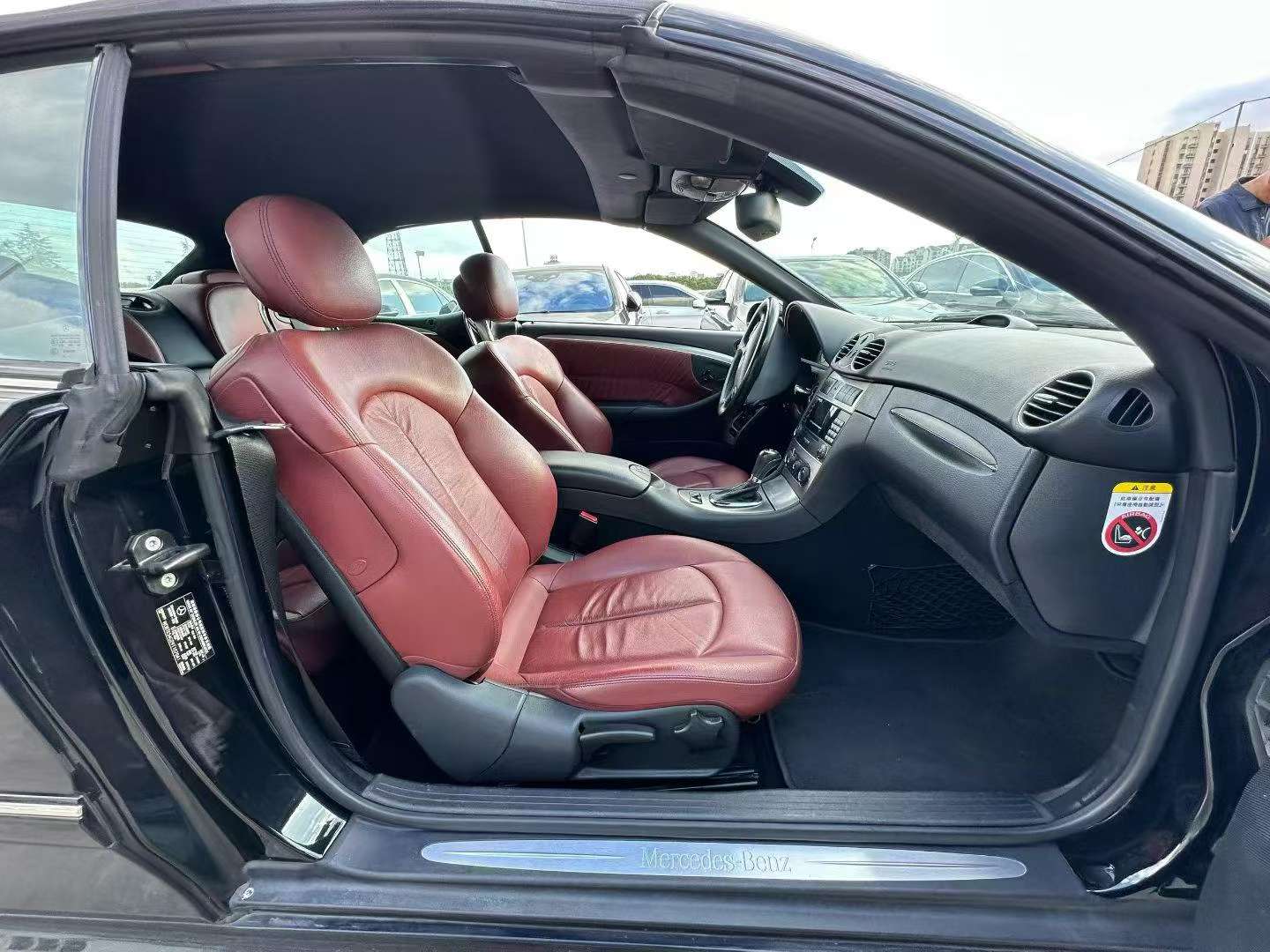 Mercedes-Benz CLK CLK280 3.0T Soft Top Convertible 6