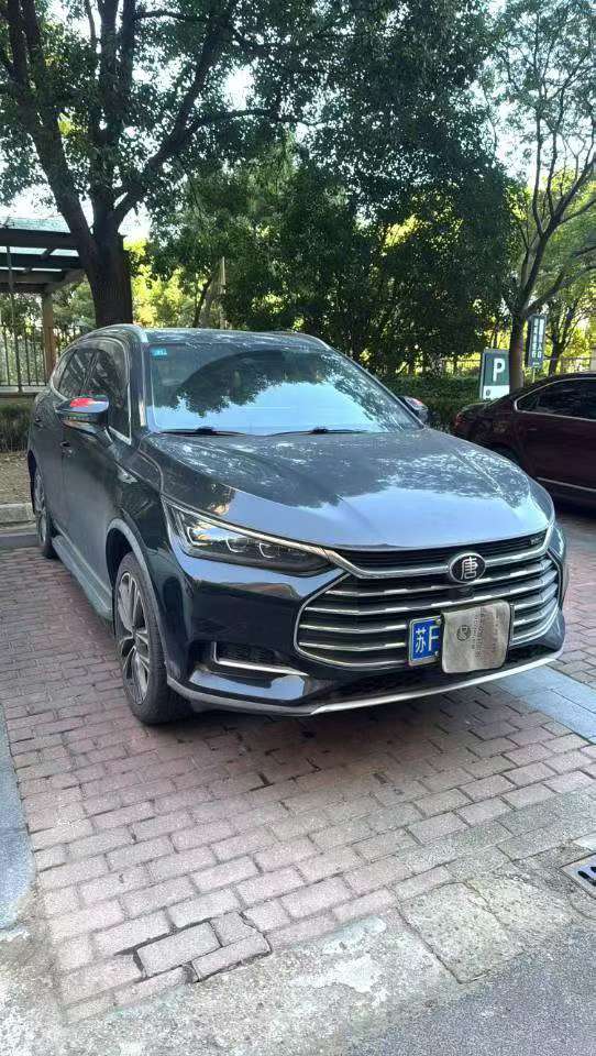 BYD Tang 2.0T Smart Connect Prestige 7-Seater