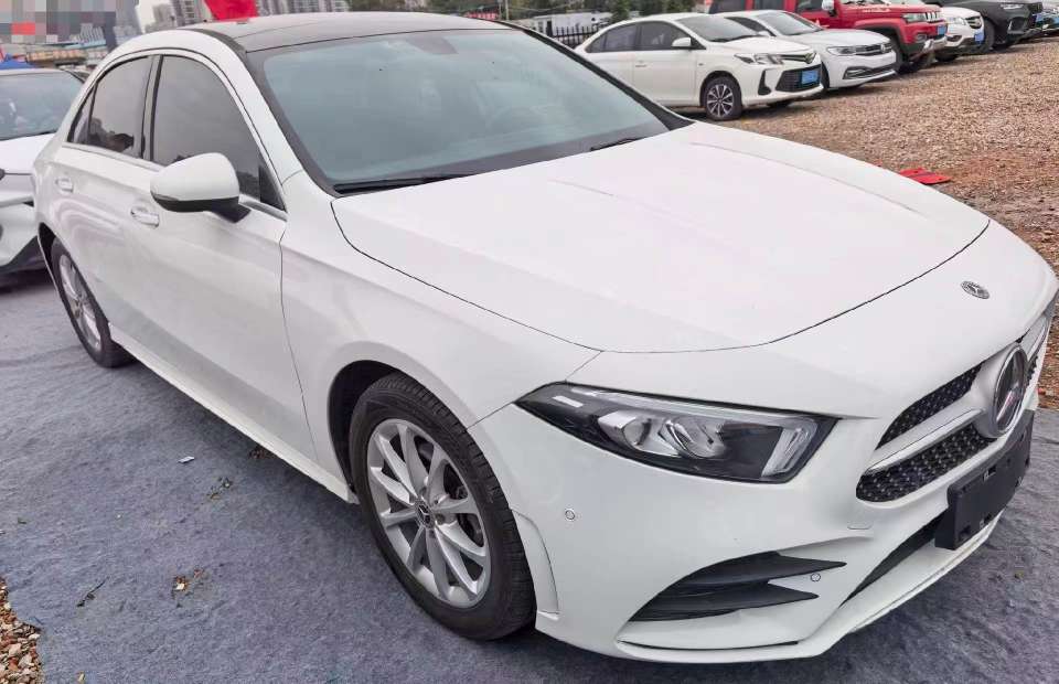 Mercedes-Benz A-Class 3