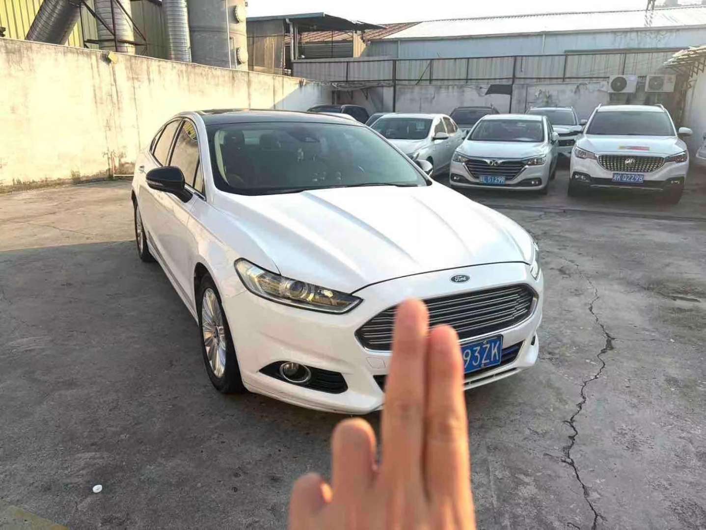 Ford Mondeo 2.0T GTDi200 Trend 3
