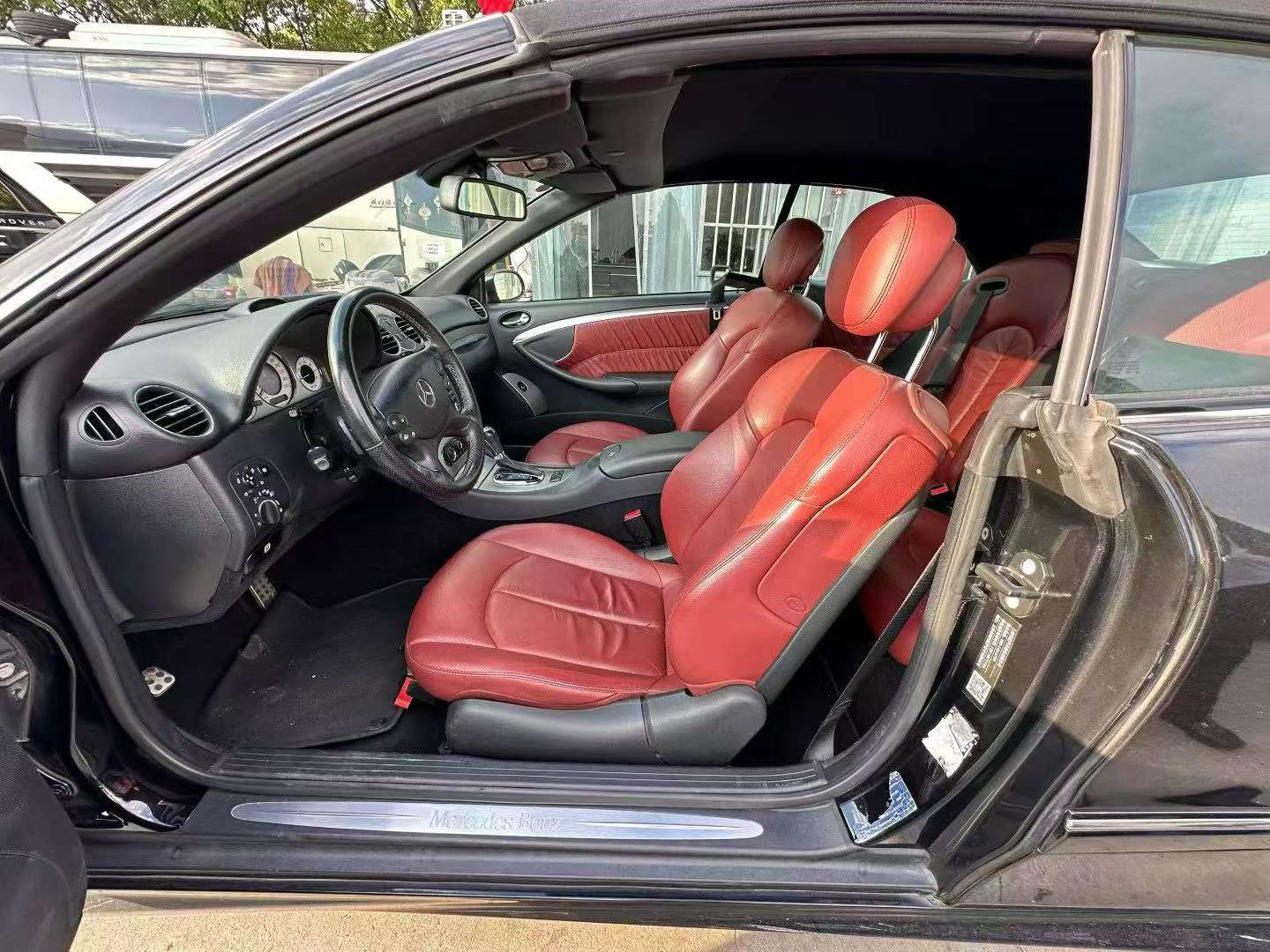 Mercedes-Benz CLK CLK280 3.0T Soft Top Convertible 5