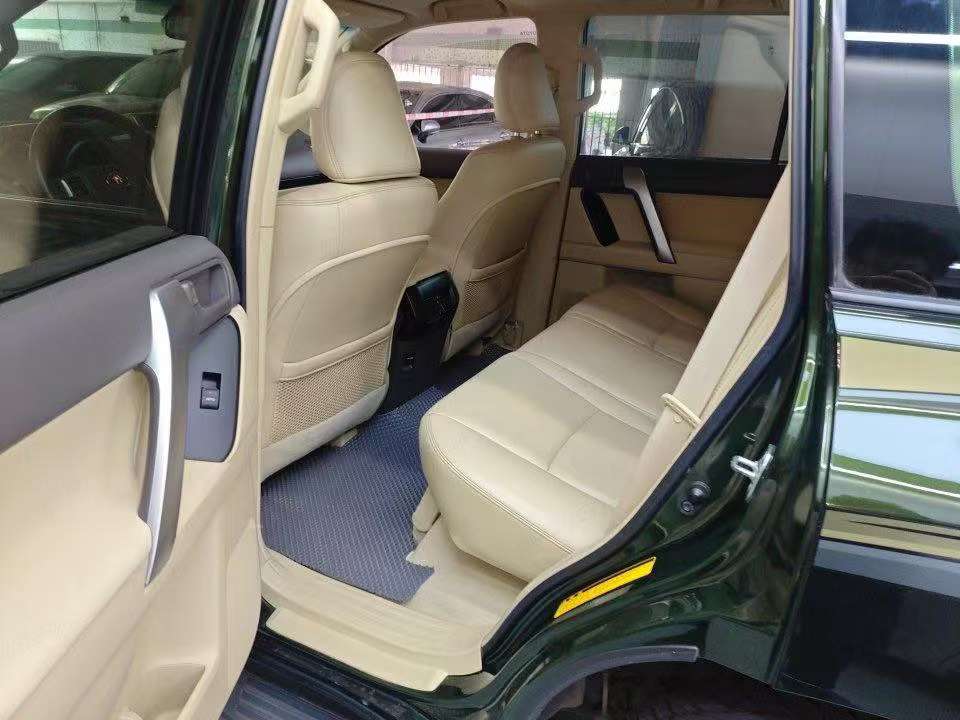 Toyota Prado 2016 2.7L Automatic Standard 5-Seater 8