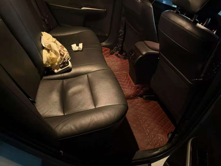 Toyota Camry 2.0G 6