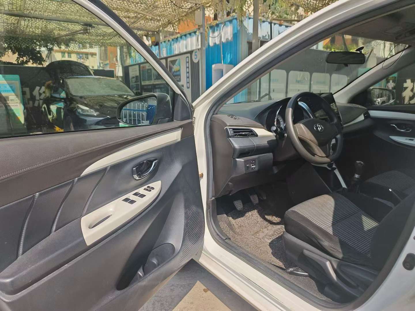 Toyota Vios 1.5L Manual Zhizhen Xingyao Edition 4