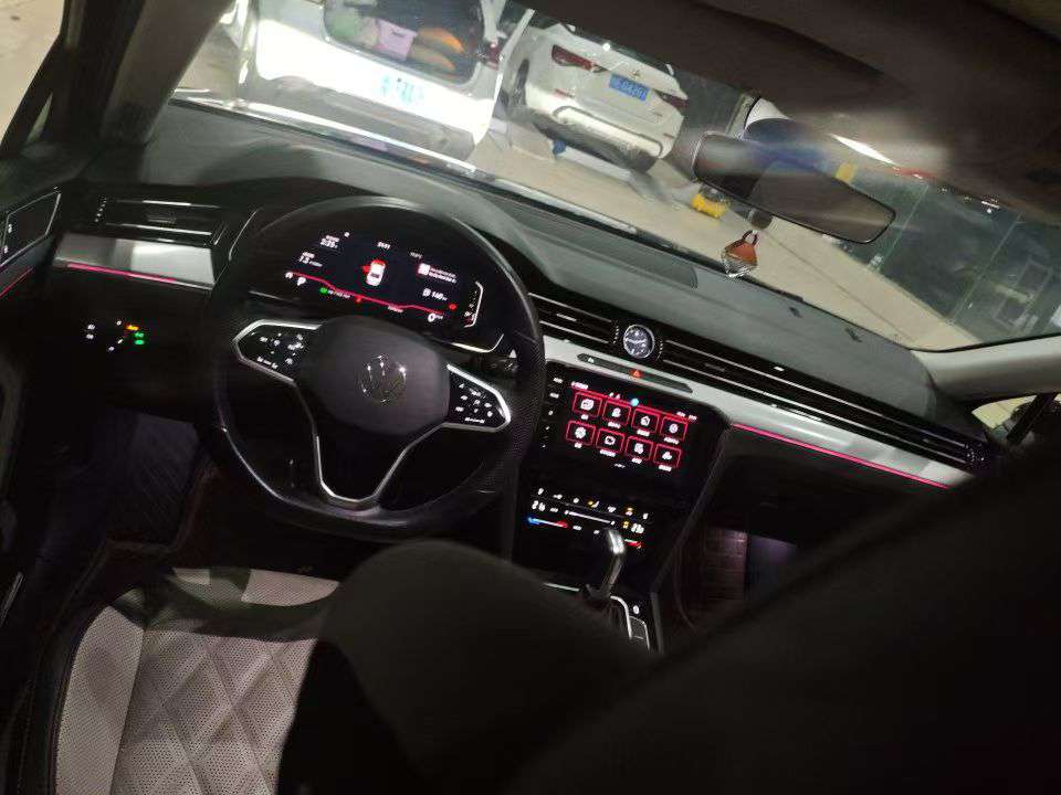 Volkswagen Magotan 330 Luxury Edition 2