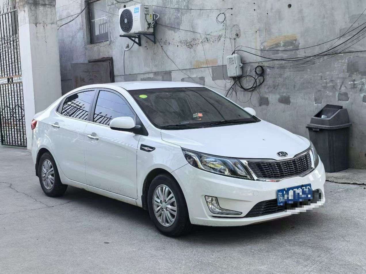 Kia K2 2013 Manual 2
