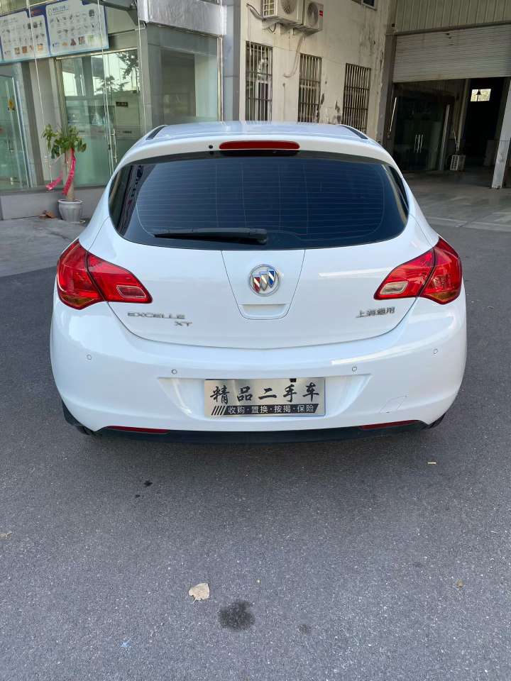 Buick Excelle 1.6L Automatic High Trim 4