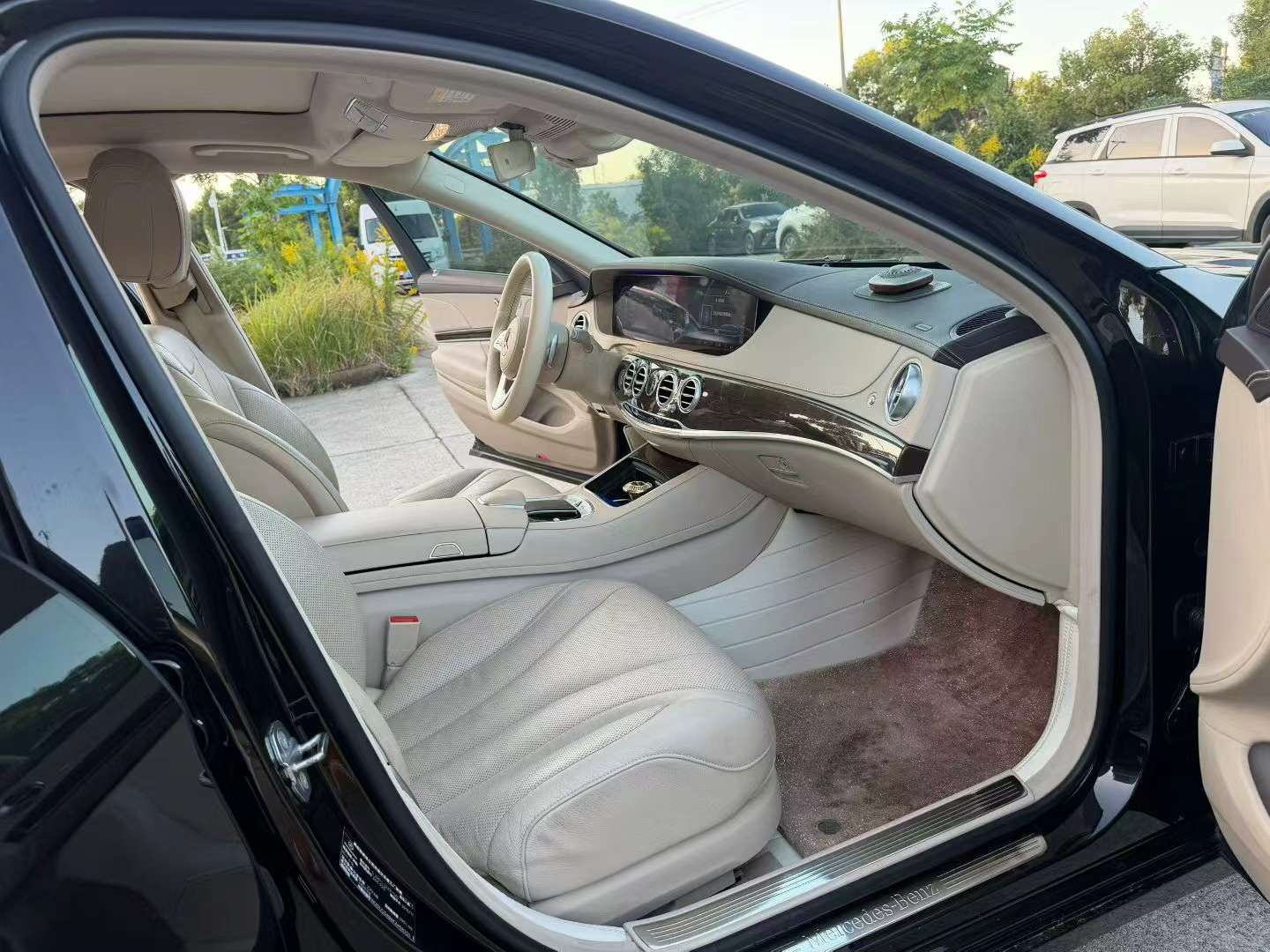 Mercedes-Benz S-Class S320L 2.0T 7