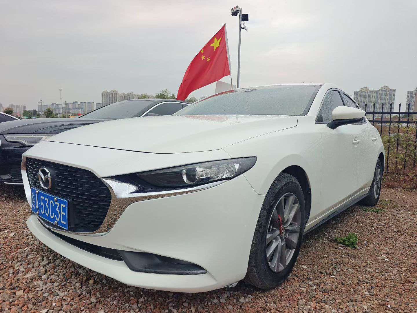 Mazda Axela 1.5L 3