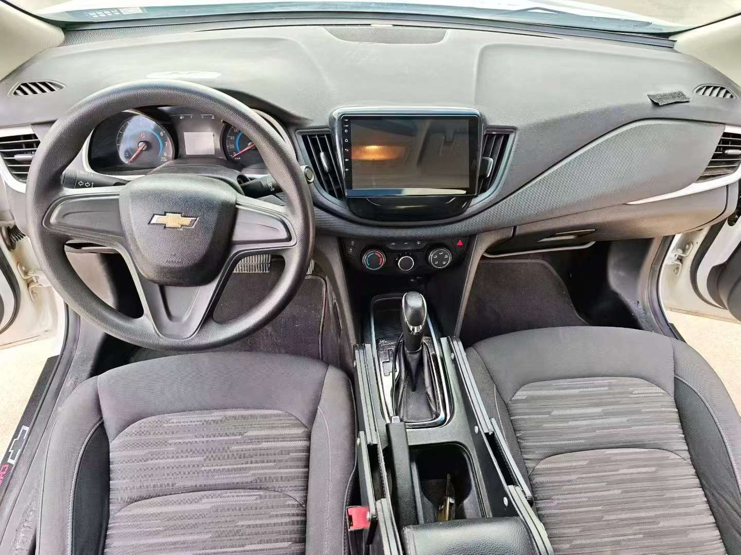 Chevrolet Cavalier 8