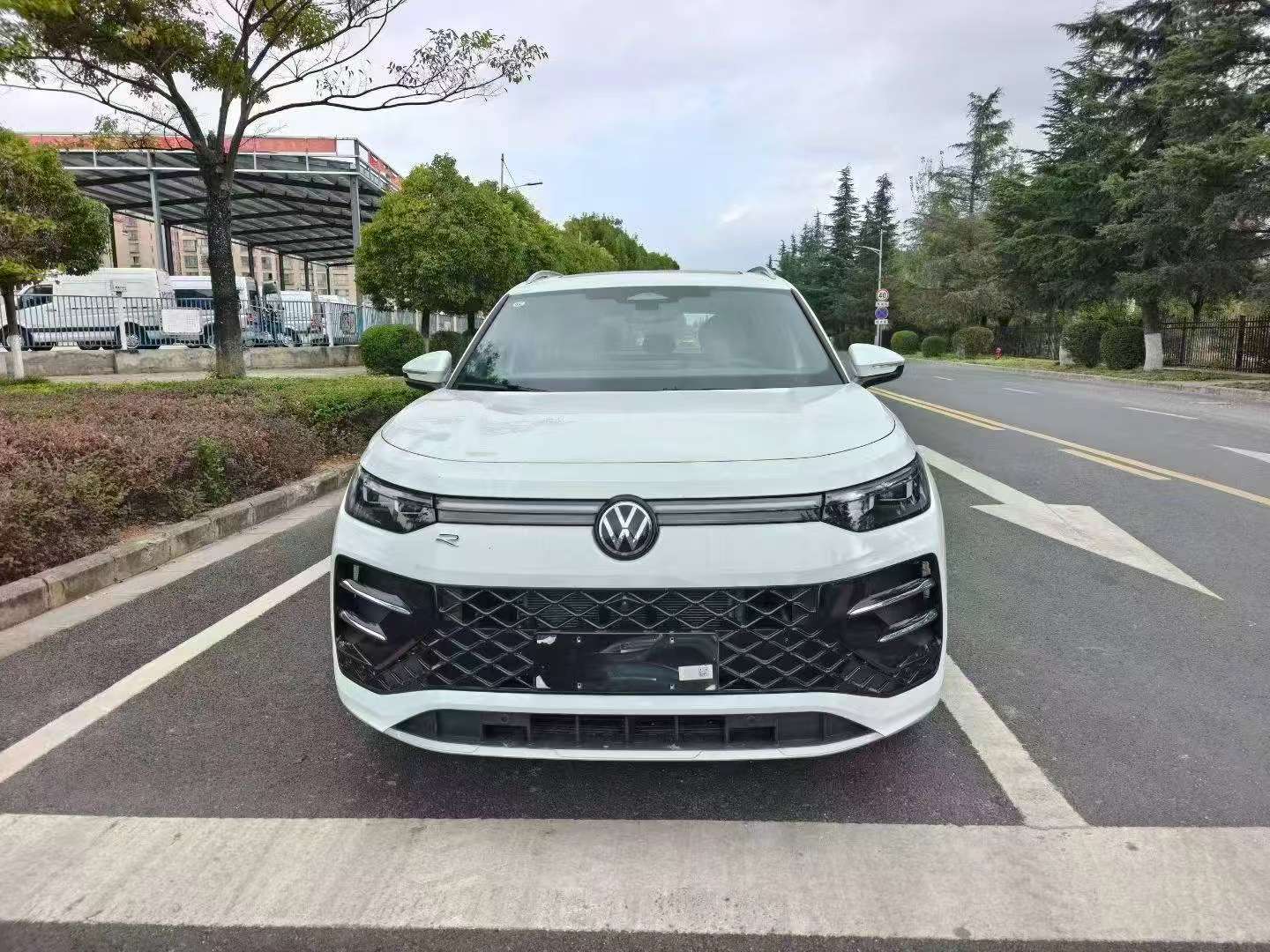 Volkswagen Tayron L 2